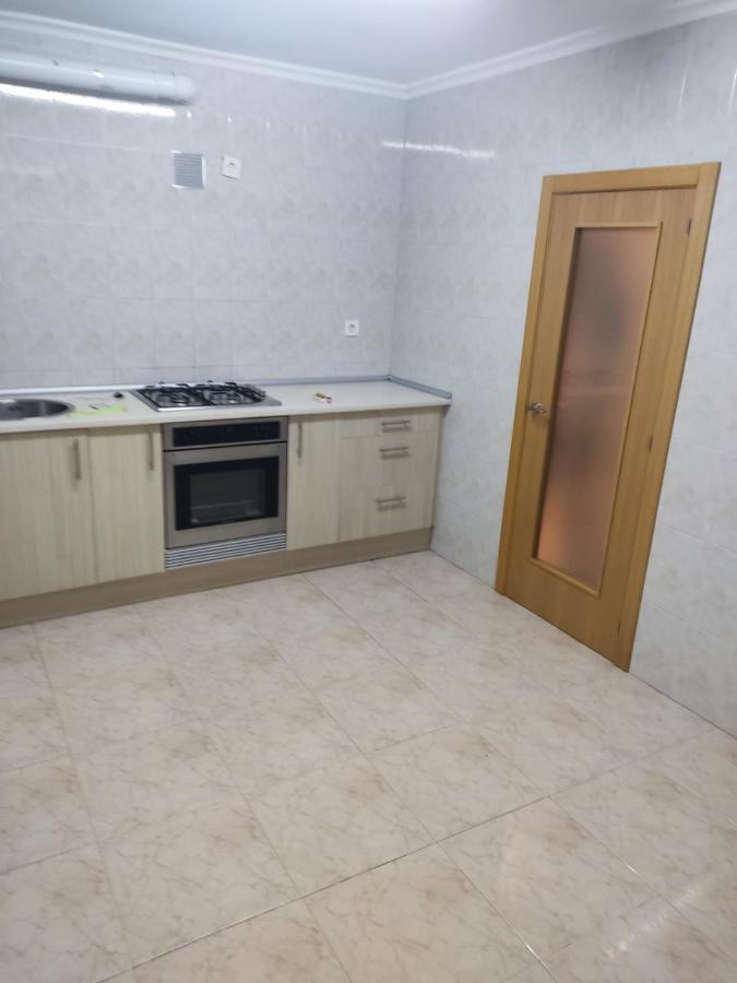 Piso Por Habitaciones En Χιχόν Εξωτερικό φωτογραφία